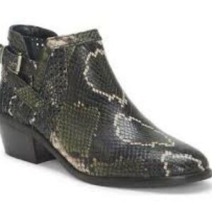 Vince Camuto Pamma Leather Snake Skin Boots 7.5